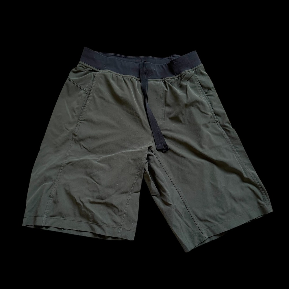 Lululemon Pace Breaker Shorts 9" Dark Olive Green Athletic Running Training